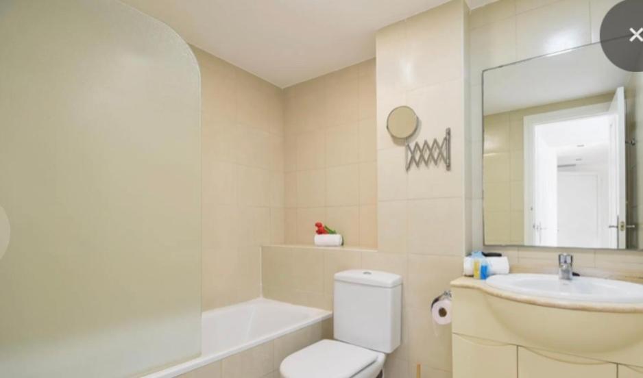 Meernahes Ferienapartment Elia Denia Exteriör bild